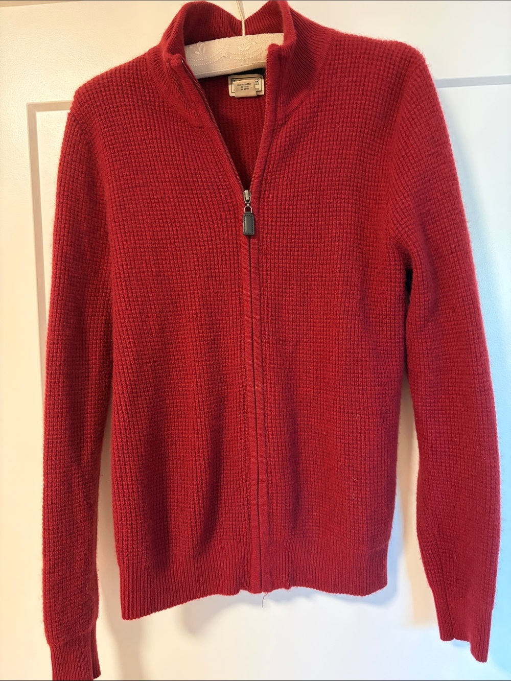 Cashmere L.L. Bean Red Full-Zip Women's Knit Cardigan. Fits  men’s small also